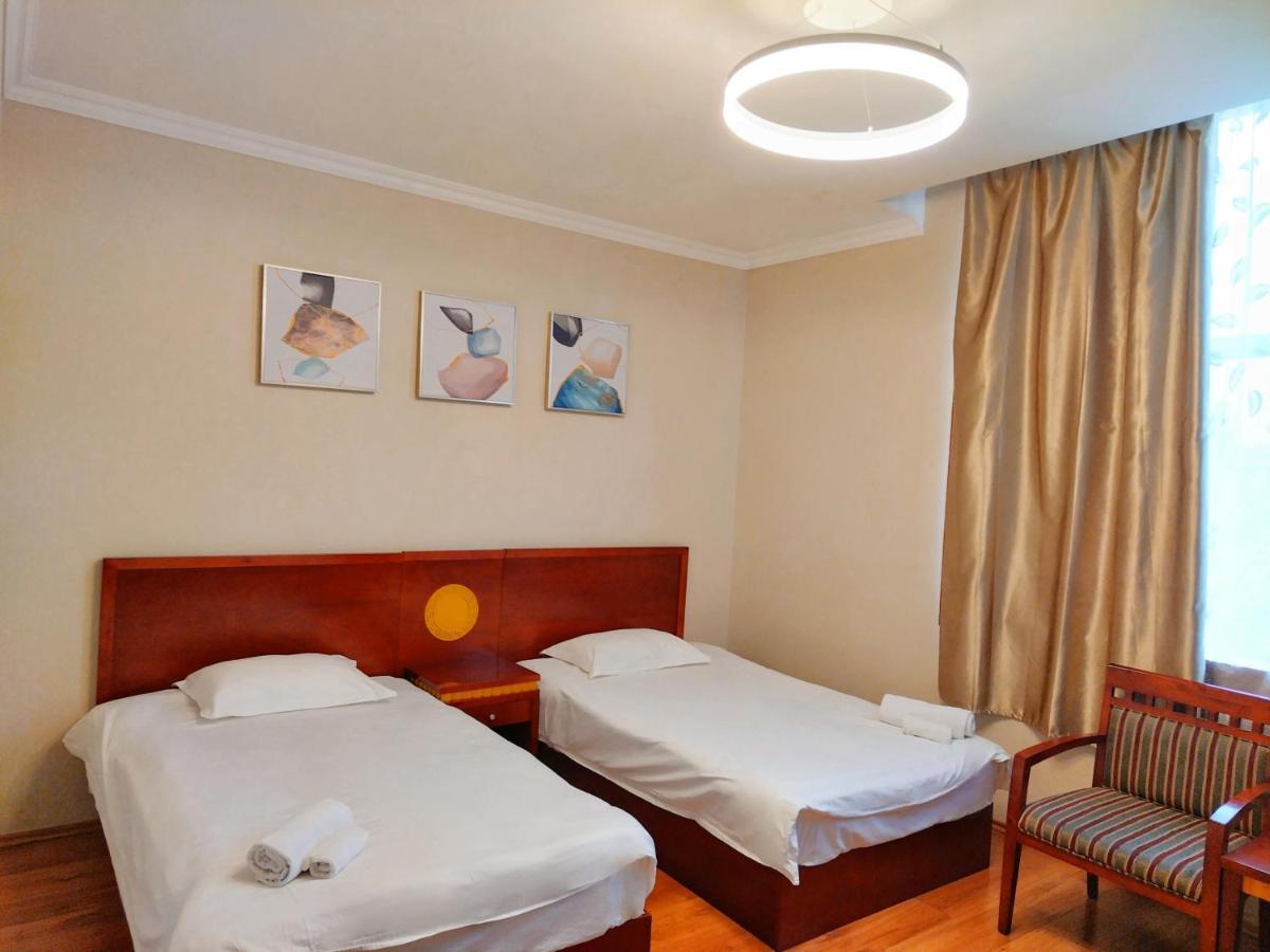 Milky Way Hotel بودابست المظهر الخارجي الصورة